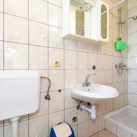 Apartamento And Jure